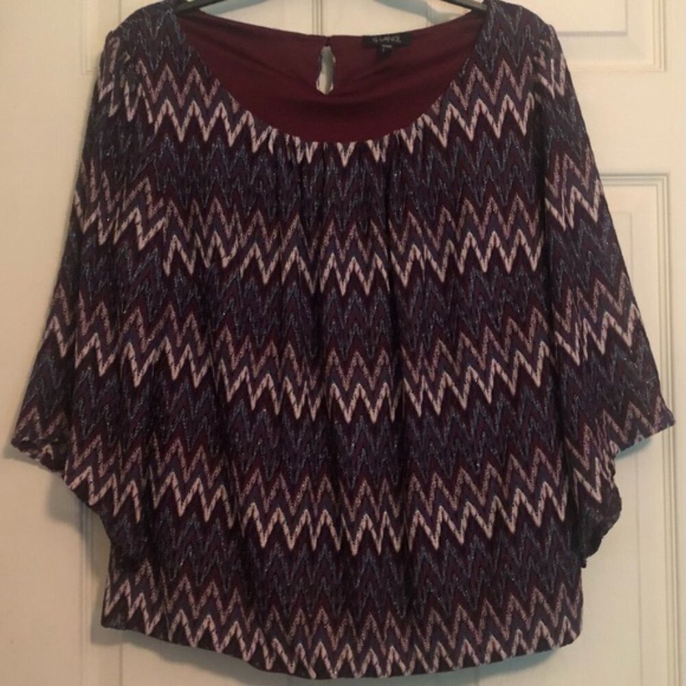 Ladies Zigzag Pattern Top Wine Blue Turquoise with Metallic Accents 1X